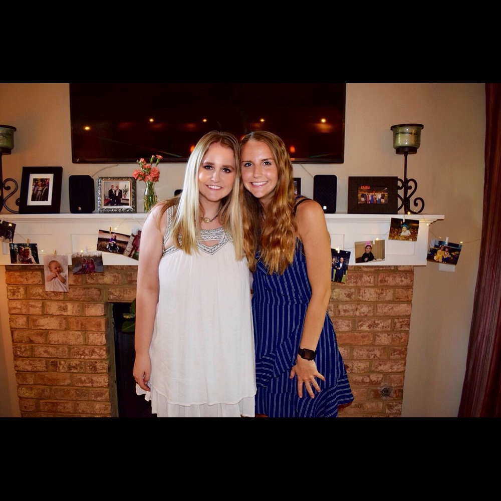 Meet your Posher, Elizabeth anne